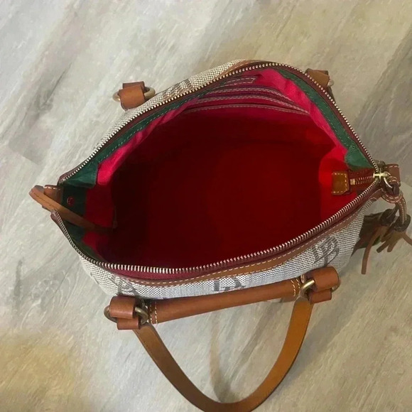 DOONEY & BOURKE Medium Signature Dome Satchel (In Great Conditions) - Picture 7 of 9